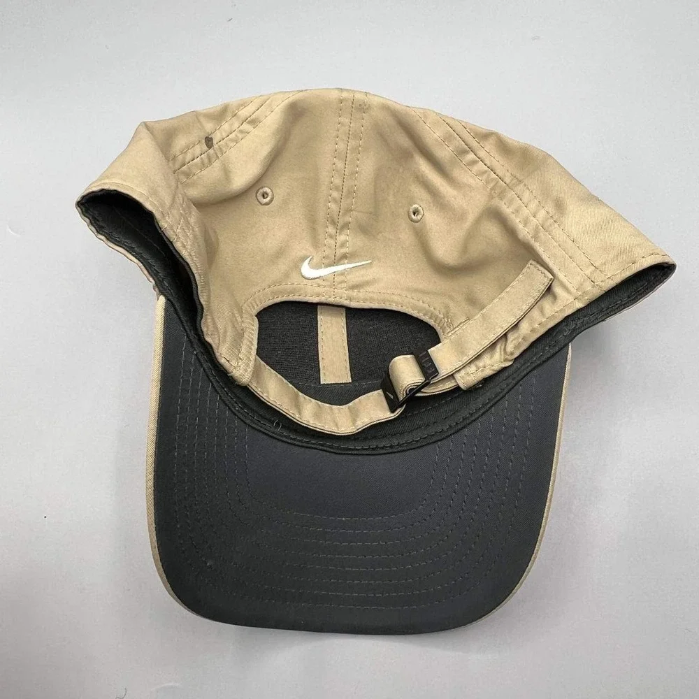 Nike Golf Hat Men Brown Legacy 91 Dri-Fit Embroidered‎ Swoosh Strap Back Cap